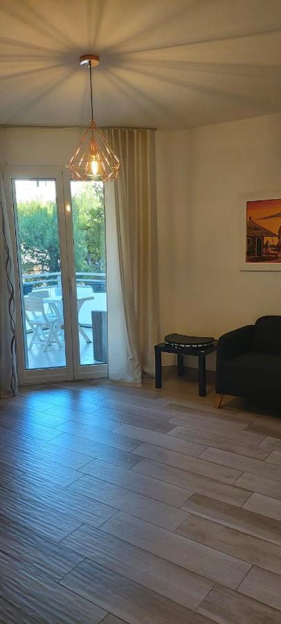 Garden Apartment Bari Exterior photo